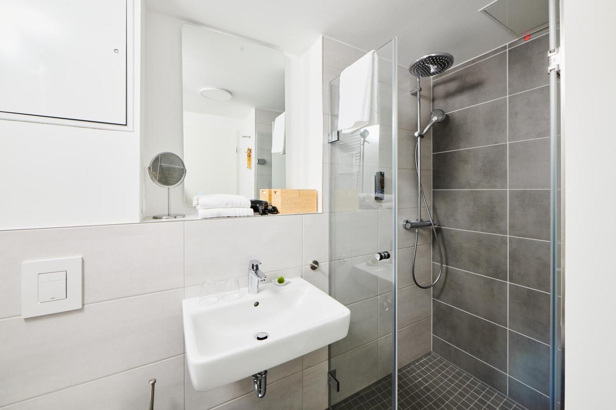 Adapt Apartments Зиген Номер фото